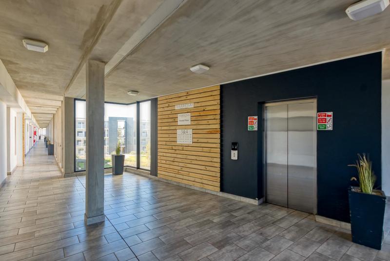 2 Bedroom Property for Sale in Paardevlei Western Cape